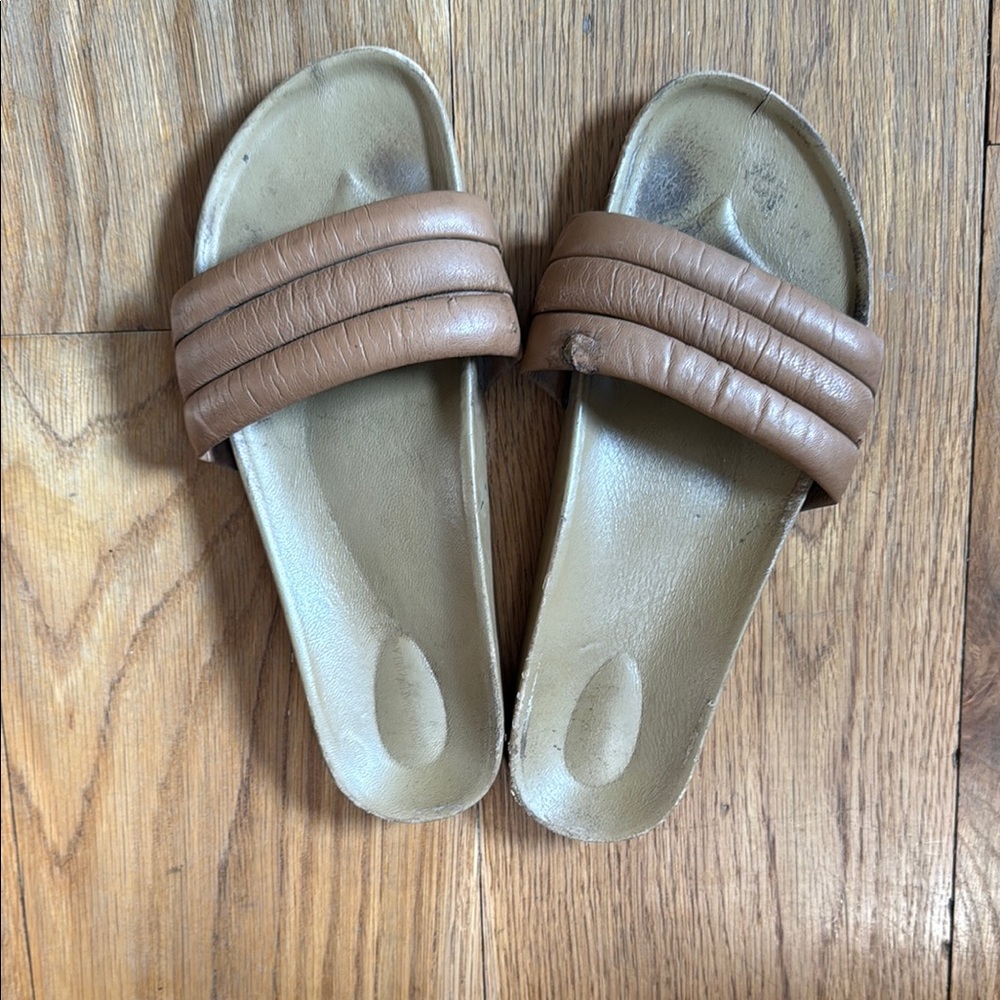 Beatrice Valenzuela Leather Sandals